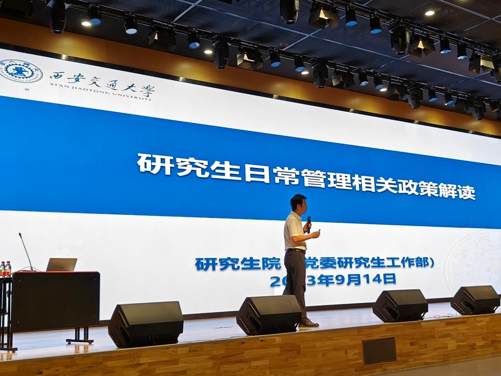 jk黑色丝袜美女被视频网站
