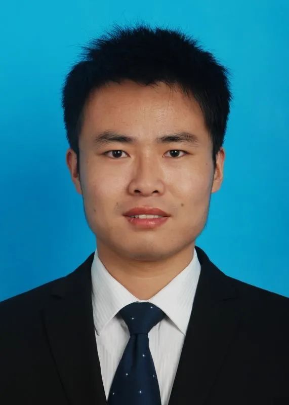 jk黑色丝袜美女被视频网站